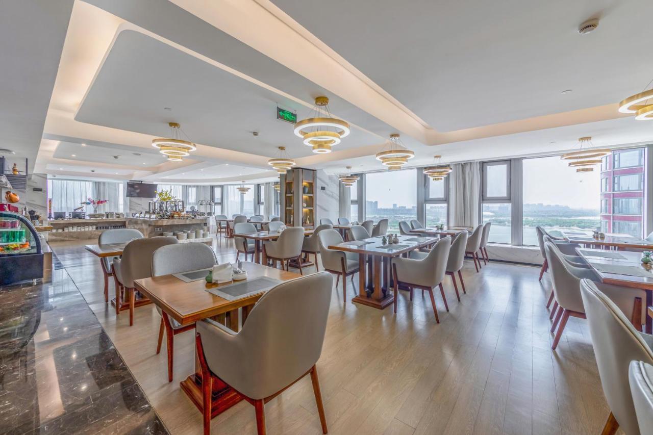 Jinling Funhome Hotel Nanjing Jiulong Lake Exterior foto