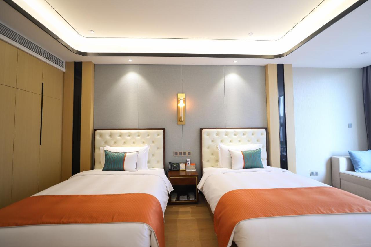 Jinling Funhome Hotel Nanjing Jiulong Lake Exterior foto