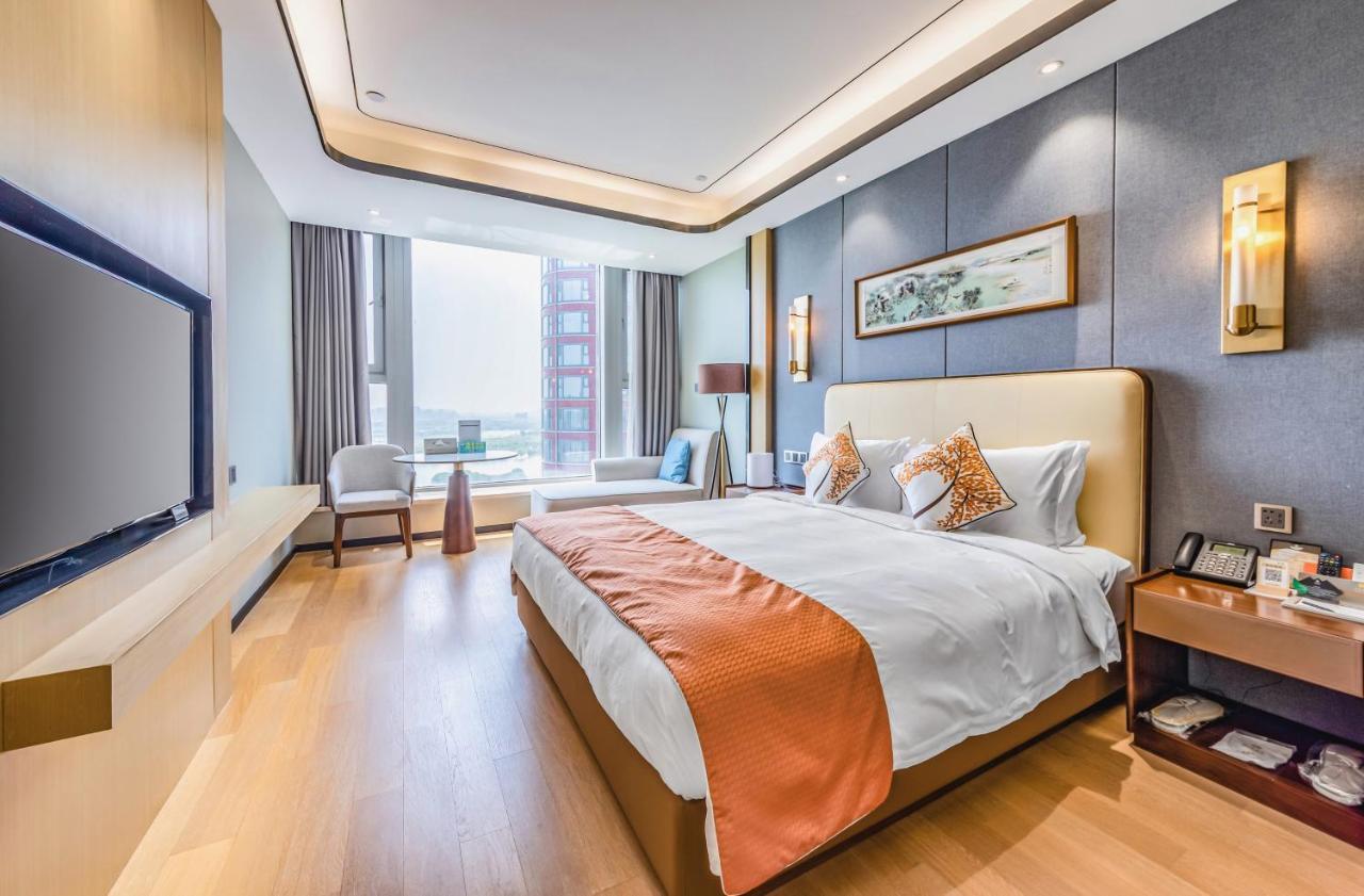 Jinling Funhome Hotel Nanjing Jiulong Lake Exterior foto